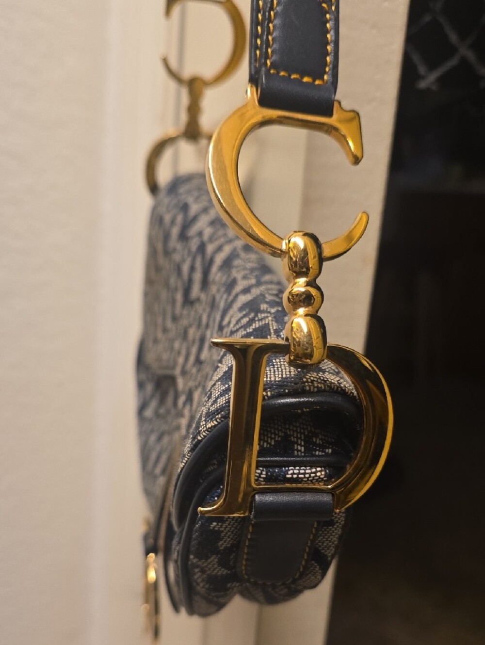 Dior Blue and Cream Saddle Shoulder Bag with Gold Hardware - Picture 4 of 17